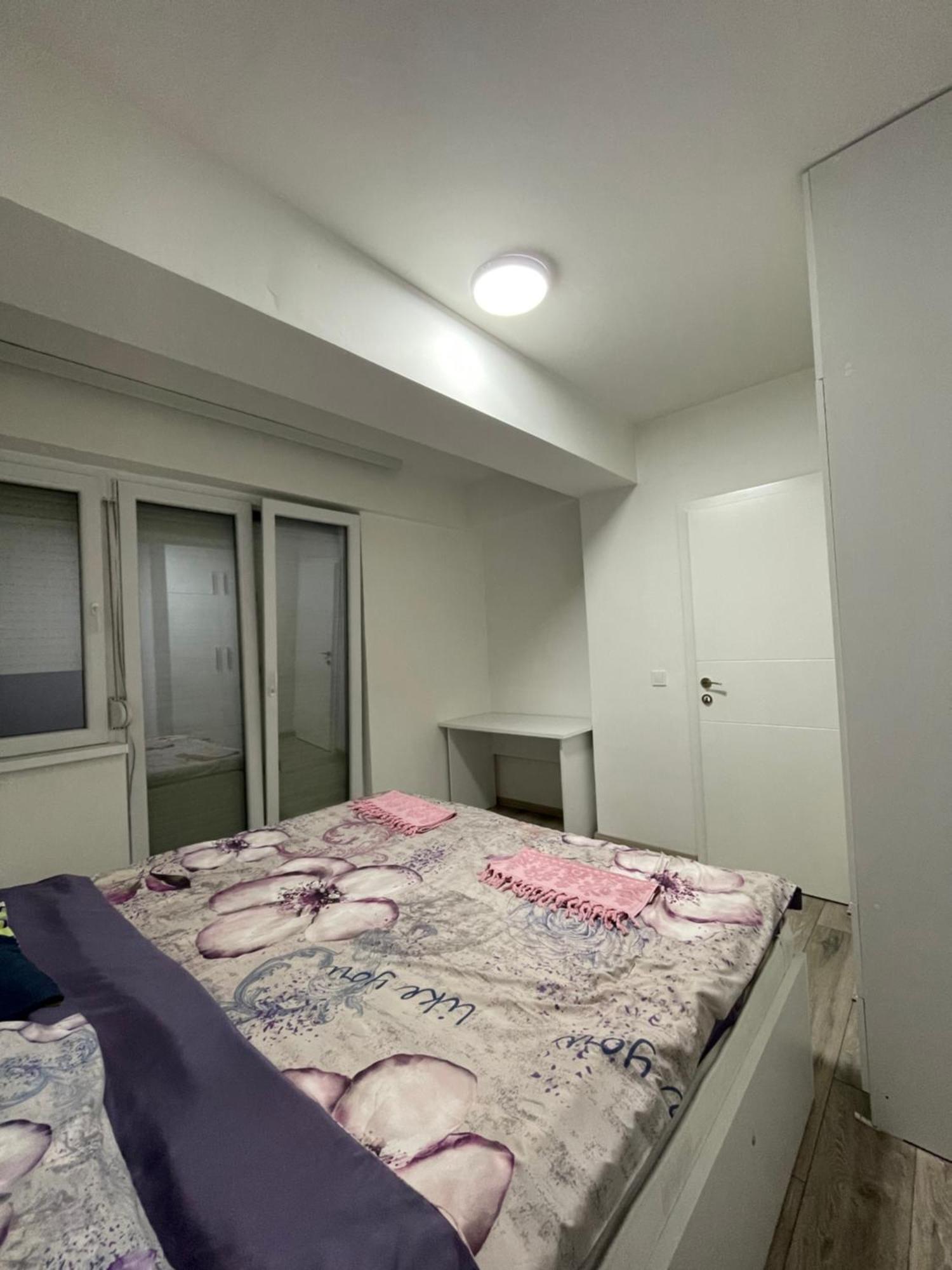 Mrn Apartment 2 Skopje Ngoại thất bức ảnh